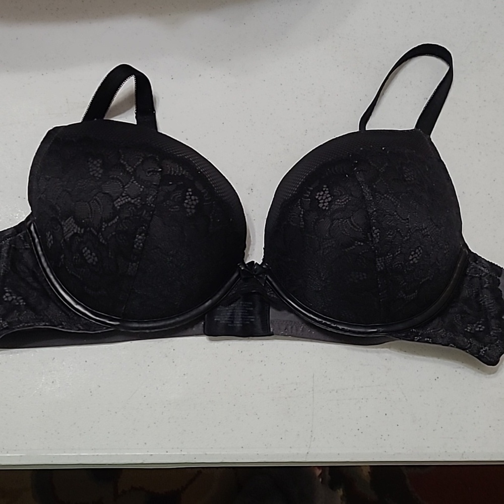 Torrid Black & Grey Lace Underwire Bra with Faux Leather Trim size 44C